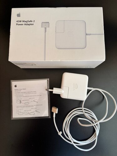 Περισσότερες πληροφορίες για "Apple MagSafe 2 Power Adapter - 45W (MacBook Air)"