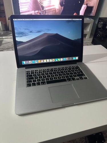 Περισσότερες πληροφορίες για "Macbook Pro 15" 2015 (i7, 16gb, 256gb)"