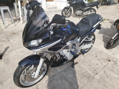 Περισσότερες πληροφορίες για "Yamaha FZ6 Fazer"