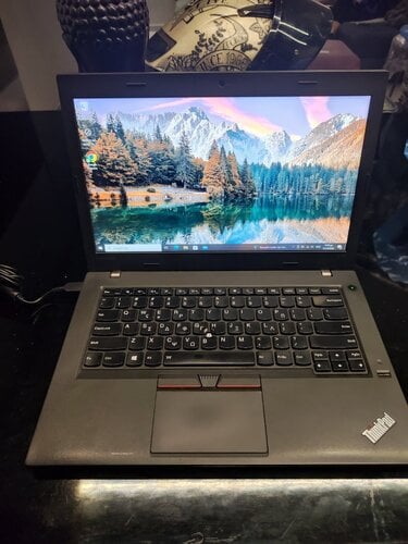 Περισσότερες πληροφορίες για "Lenovo ThinkPad L470 (i5-6300U /8GB/256/4G)"