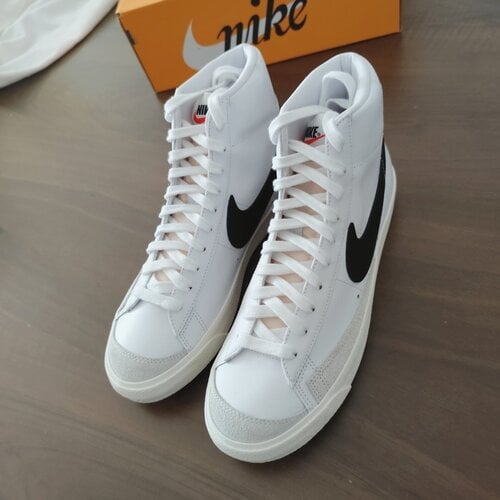 Περισσότερες πληροφορίες για "Nike Blazer Mid 77 VNTG Αφόρετα"