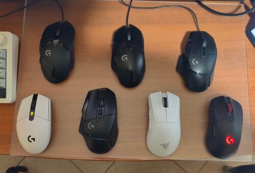 Περισσότερες πληροφορίες για "Logitech mice + Razer Deathadder V3 Pro"