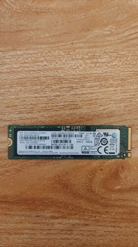 Περισσότερες πληροφορίες για "Samsung 256GB SSD NVMe"