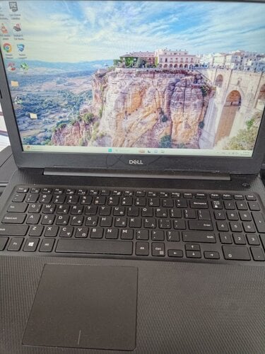 Dell Inspiron 3593