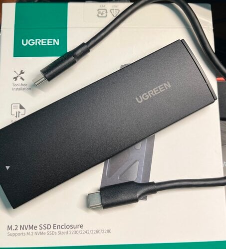 Περισσότερες πληροφορίες για "UGREEN NVMe SSD Enclosure  CM400"