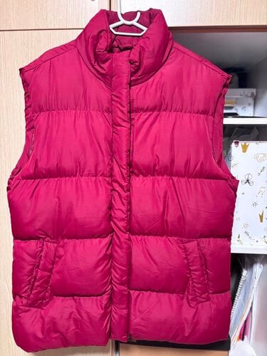 Περισσότερες πληροφορίες για "Αμάνικο Body action vest XL red cherry"