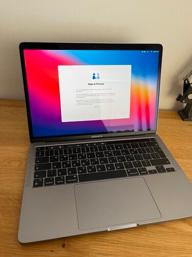 Περισσότερες πληροφορίες για "13-inch MacBook Pro Apple M1, 256GB SSB, 8GB RAM, Space Gray"