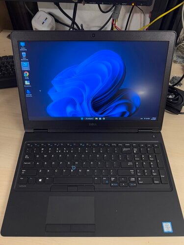 Περισσότερες πληροφορίες για "Dell latitude 5580 / i7-7600U / 8gb ddr4 / 256gb ssd / nvidia GeForce 930MX / 15.6 FHD"