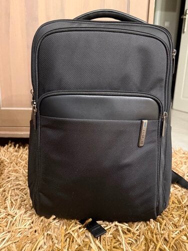 Περισσότερες πληροφορίες για "Samsonite evosight laptop backpack 15.6”"