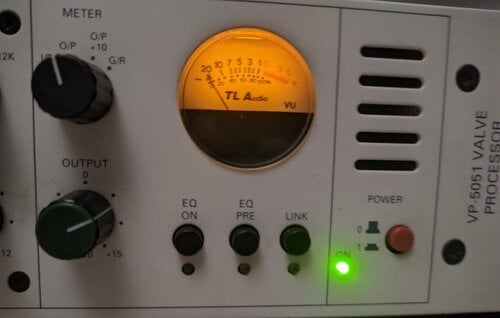 Περισσότερες πληροφορίες για "TL AUDIO IVORY 5051 ΠΡΟΕΝΙΣΧΥΤΗΣ MIC/LINE/INSTRUMENT"