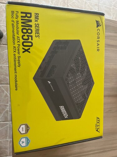 Περισσότερες πληροφορίες για "Corsair rm 850"