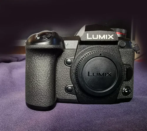 Περισσότερες πληροφορίες για "Panasonic Lumix DC-G9"