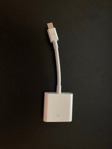 Περισσότερες πληροφορίες για "Πωλούνται Apple accessories"