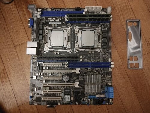 Περισσότερες πληροφορίες για "Motherboard (ASUS Z10PA D8) + dual CPUs (E5-2695 v3) + 64GB RAM + iKVM + TPM2.0"