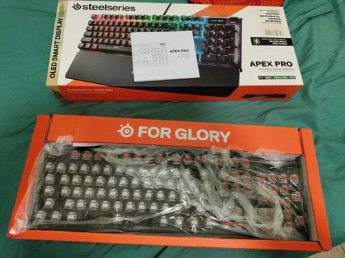 Περισσότερες πληροφορίες για "Steelseries Apex Pro Gaming keyboard"