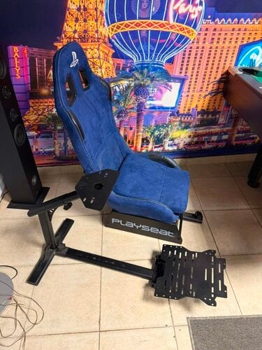 Περισσότερες πληροφορίες για "Playseat"