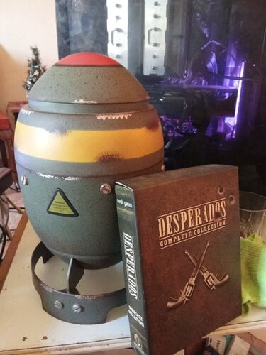 FALLOUT BOMB WITH GAME CARDS+DESPERADOS COMPLETE COLLECTION - PC Games ...