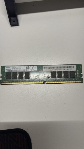 Περισσότερες πληροφορίες για "16 gb 2400 mhz 1 stick"