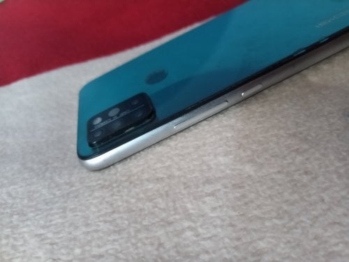 Περισσότερες πληροφορίες για "Umidigi A9 Pro 4+64GB - Stock Android με ενσωματωμένο Θερμόμετρο! [Θέλει Αλλαγή οθόνης]"