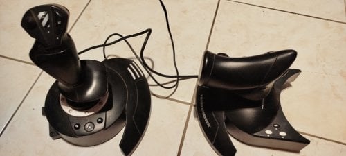 Περισσότερες πληροφορίες για "Thrusmaster χειριστήριο για.. πιλότους. Xbox edition"