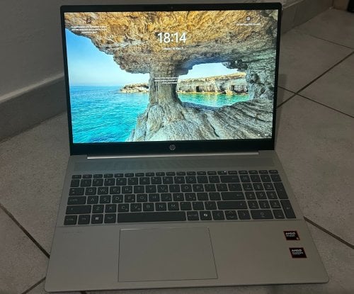 Περισσότερες πληροφορίες για "HP Pavilion 16-ag0003nv (Ryzen 5 8540U/ 16GB/ 512GB SSD)"