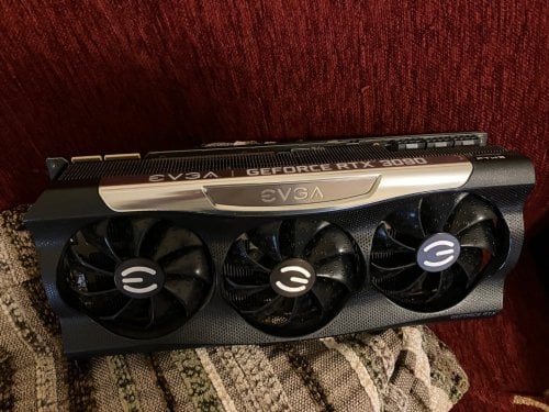 Περισσότερες πληροφορίες για "RTX 3090 EVGA FTW3 ULTRA / FOUNDER EDITION"