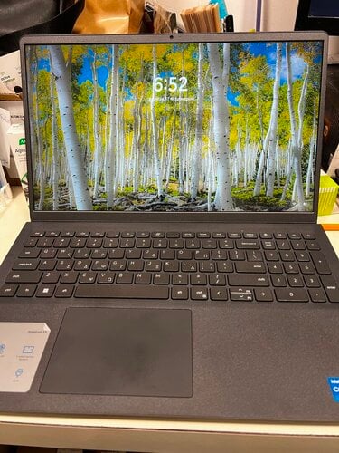 Περισσότερες πληροφορίες για "Dell Inspiron 3520 15.6" FHD 120Hz (i5-1235U/16GB/1TB SSD/W11 Home)"