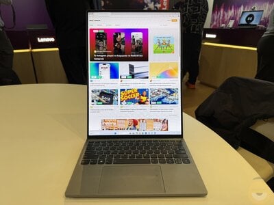 Το πρωτότυπο ThinkBook Flip της Lenovo αποτελεί μια ξεχωριστή πρόταση στα laptop με αναδιπλούμενη οθόνη