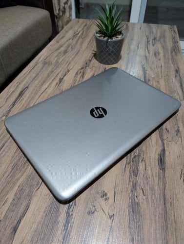 Περισσότερες πληροφορίες για "Laptop HP 15-ba071nl"