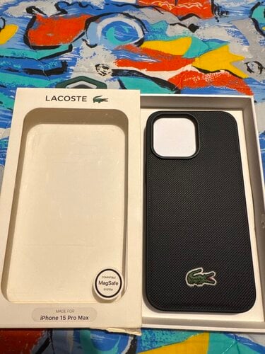 Περισσότερες πληροφορίες για "Θήκη Lacoste iPhone 15 pro max"