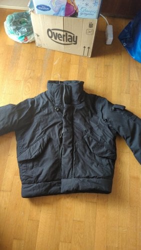 Περισσότερες πληροφορίες για "G star Bomber Puffer Μπουφάν"