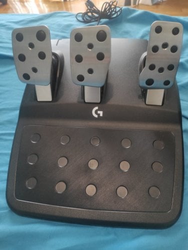 Περισσότερες πληροφορίες για "Logitech G G923 Racing Wheel and Pedals for Xbox X|S (Μαύρο/Ενσύρματα)"