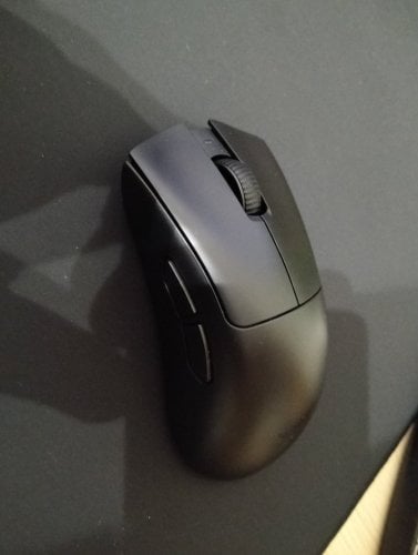 Περισσότερες πληροφορίες για "Razer deathader v3 hyperspeed"