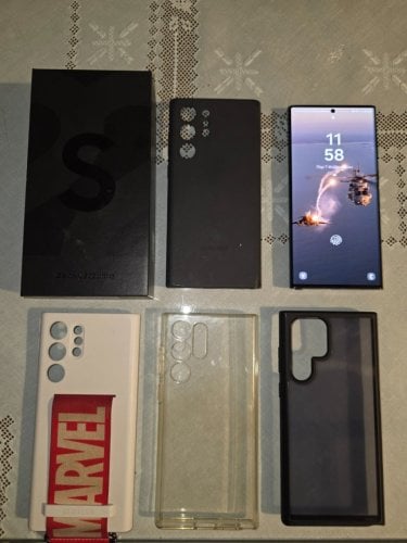 Περισσότερες πληροφορίες για "Samsung Galaxy S22 Ultra 5G (Μαύρο/256 GB)"