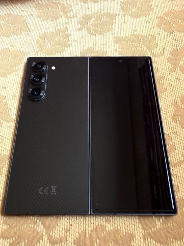 Περισσότερες πληροφορίες για "Samsung Galaxy Z Fold 6 5G (12GB/512GB) Crafted Black"