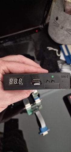 Περισσότερες πληροφορίες για "GOTEK ΓΙΑ AMIGA 500 ΜΕ ΧΙΛΙΑΔΕΣ GAMES ΚΑΙ ΠΡΟΓΡΑΜΜΑΤΑ"