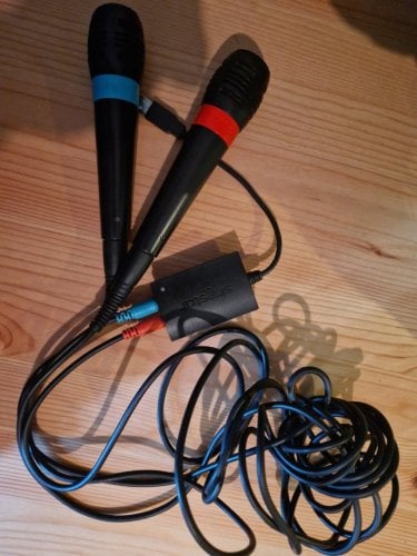 Περισσότερες πληροφορίες για "Ps2 Singstar"