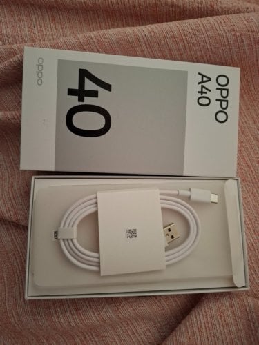 Περισσότερες πληροφορίες για "OPPO A40 (Starry Purple/128 GB)"