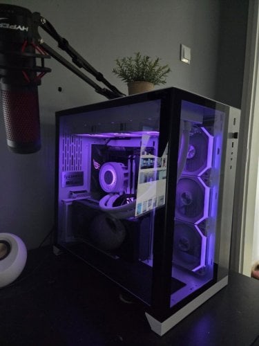 Περισσότερες πληροφορίες για "GIgabyte RTX 4060ti 8gb + LianLi o11 Dynamic"