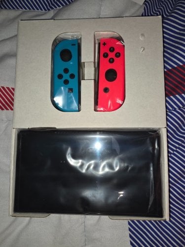 Περισσότερες πληροφορίες για "Nintendo Switch OLED"