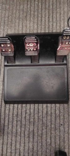 Περισσότερες πληροφορίες για "Thrustmaster TS-XW"