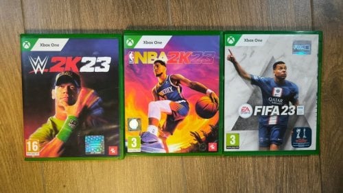 Περισσότερες πληροφορίες για "Microsoft Xbox One X 1TB με 3 παιχνίδια και 2 χειριστήρια"