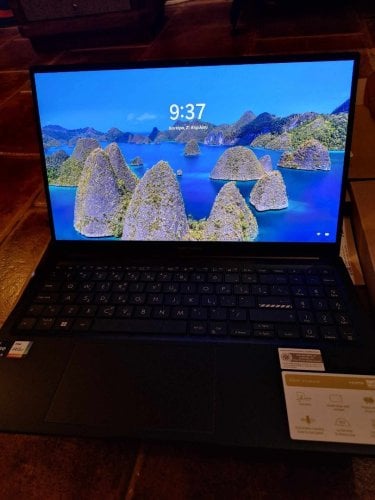 Περισσότερες πληροφορίες για "Asus VivoBook 15 X1505VA-L931W i9 + ασύρματο ποντίκι"
