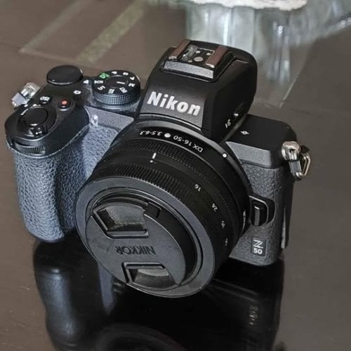 Περισσότερες πληροφορίες για "Nikon z50 kit 16-50 extra battery"