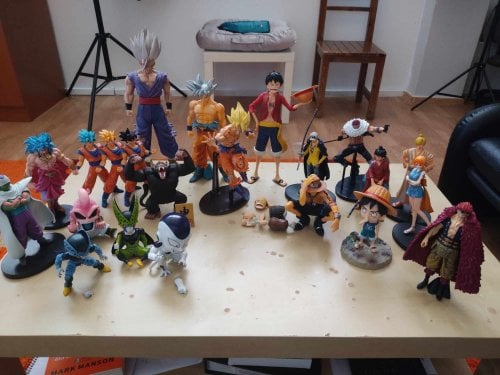 Περισσότερες πληροφορίες για "ΦΙΓΟΥΡΕΣ DRAGONBALL - ONE PIECE"