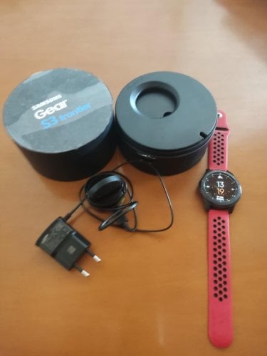Περισσότερες πληροφορίες για "Samsung Gear S3 Frontier"