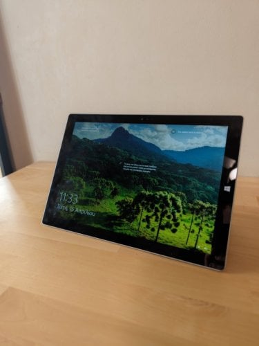 Περισσότερες πληροφορίες για "Surface pro 3"