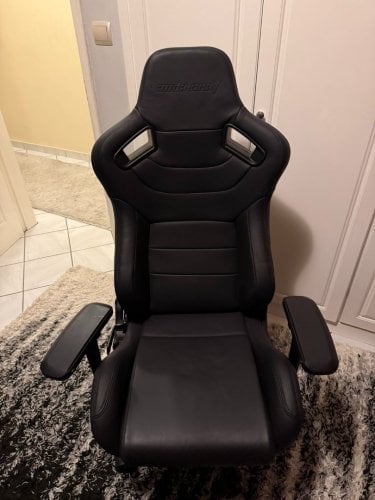 Περισσότερες πληροφορίες για "ANDA SEAT XL ΑΡΙΣΤΗ ΚΑΤΑΣΤΑΣΗ"