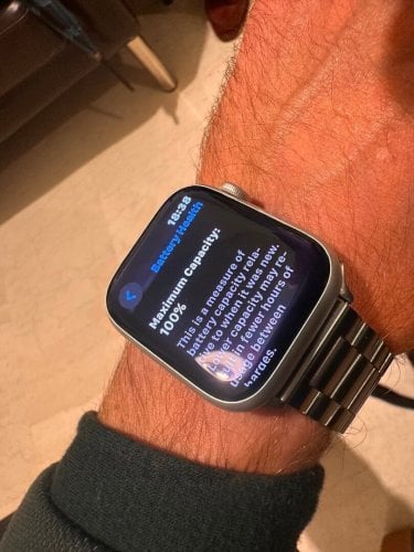 Περισσότερες πληροφορίες για "Apple Watch Series 8    45mm  Silver"