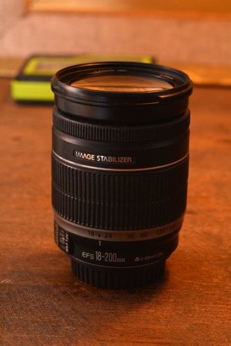 Περισσότερες πληροφορίες για "CANON EF-S 18-200mm"